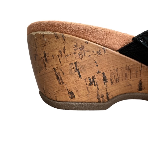 VIONIC Leticia Wedge Black Velcro Sandal EUC Size 6.5 - Picture 10 of 15